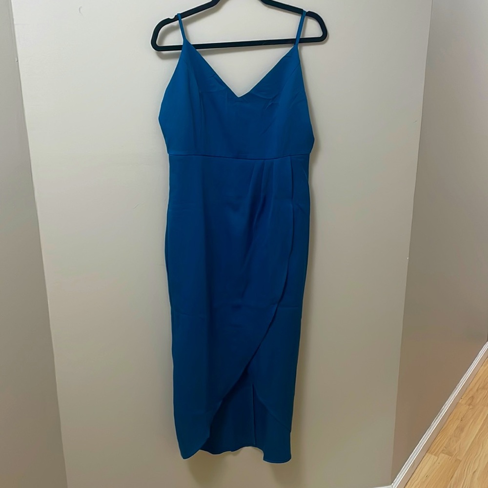 CMZ2005 midi cocktail dress. Size large. New with tags.
